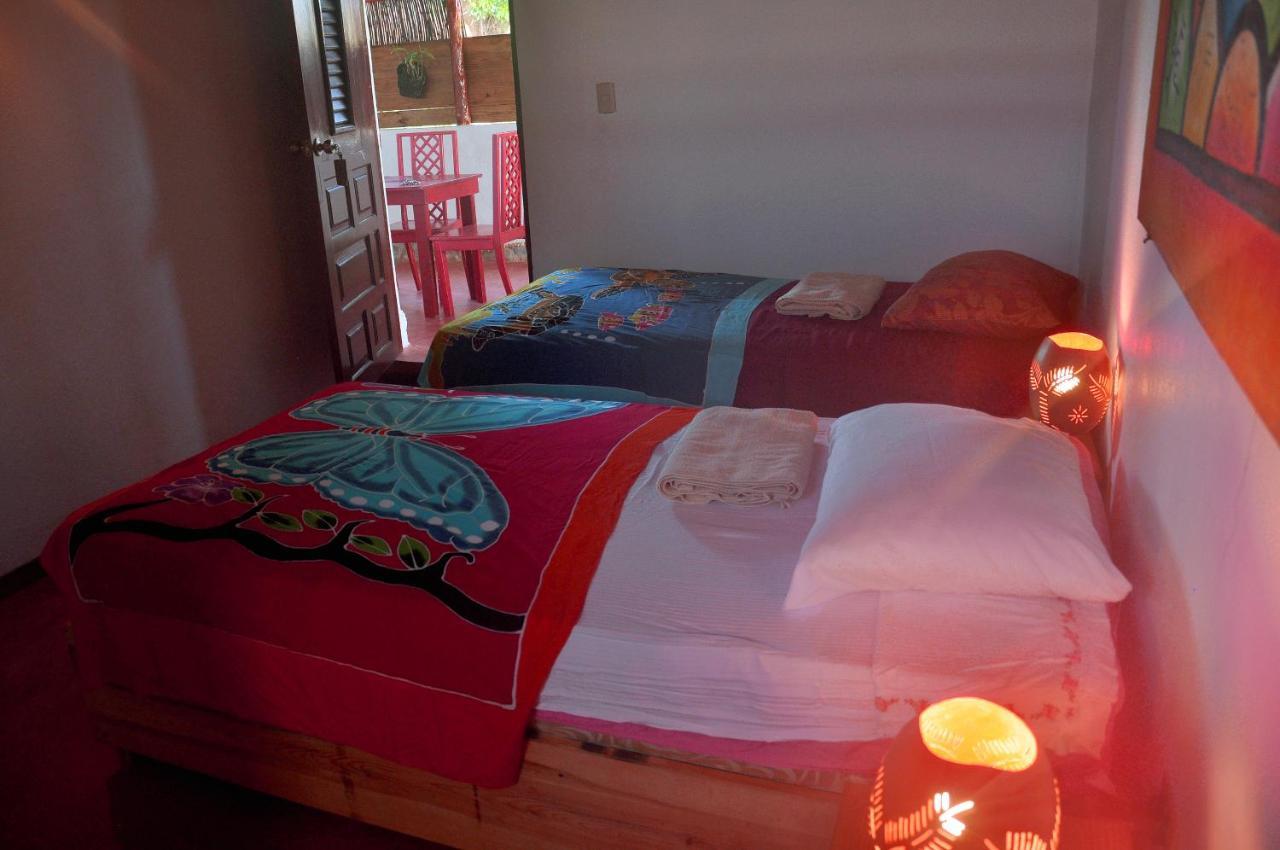 Hostel La Ballena Backpacker Las Galeras Dış mekan fotoğraf